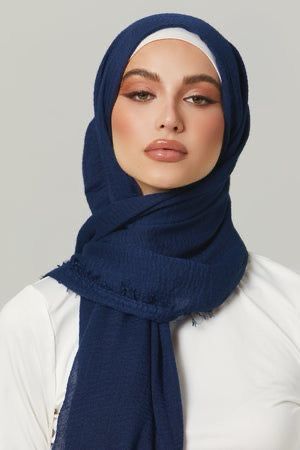 Crimps Hijab Royal Blue - Cameo