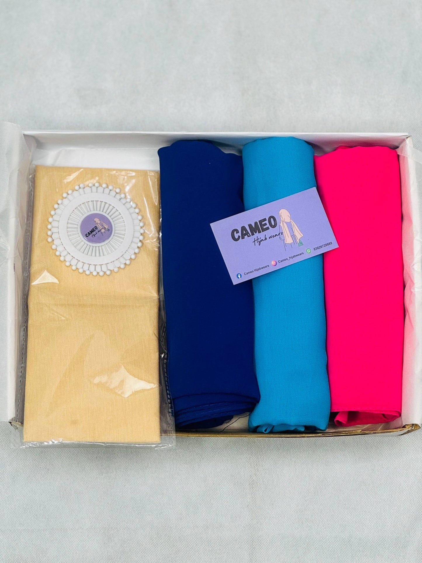Hijab bundle with Free Pins - Cameo