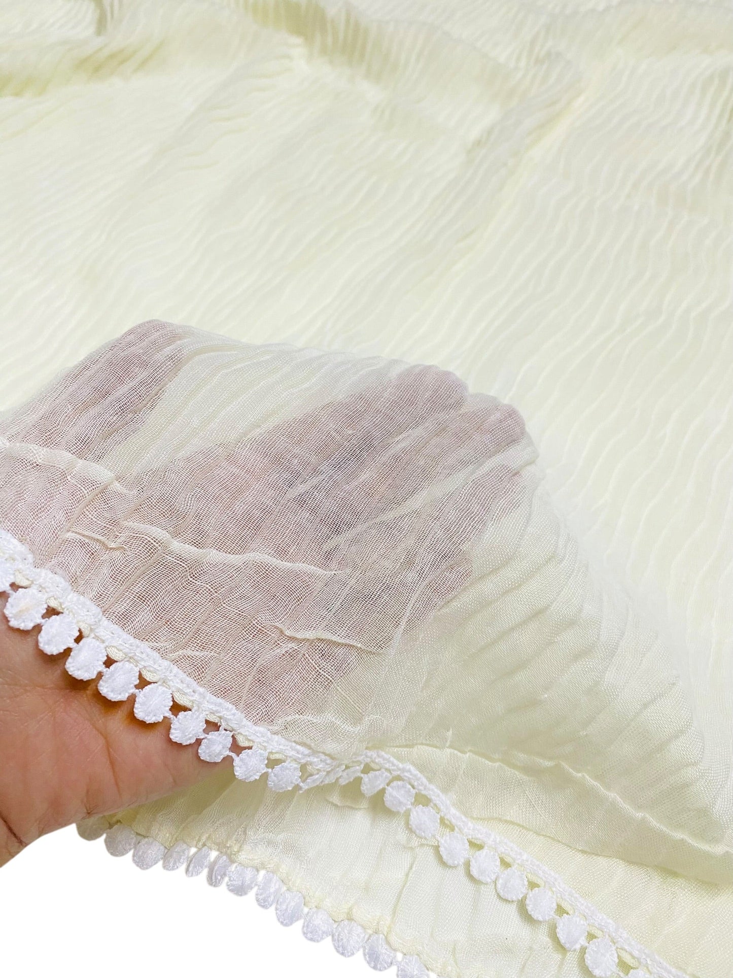 Pleated Laced Hijab - Cream