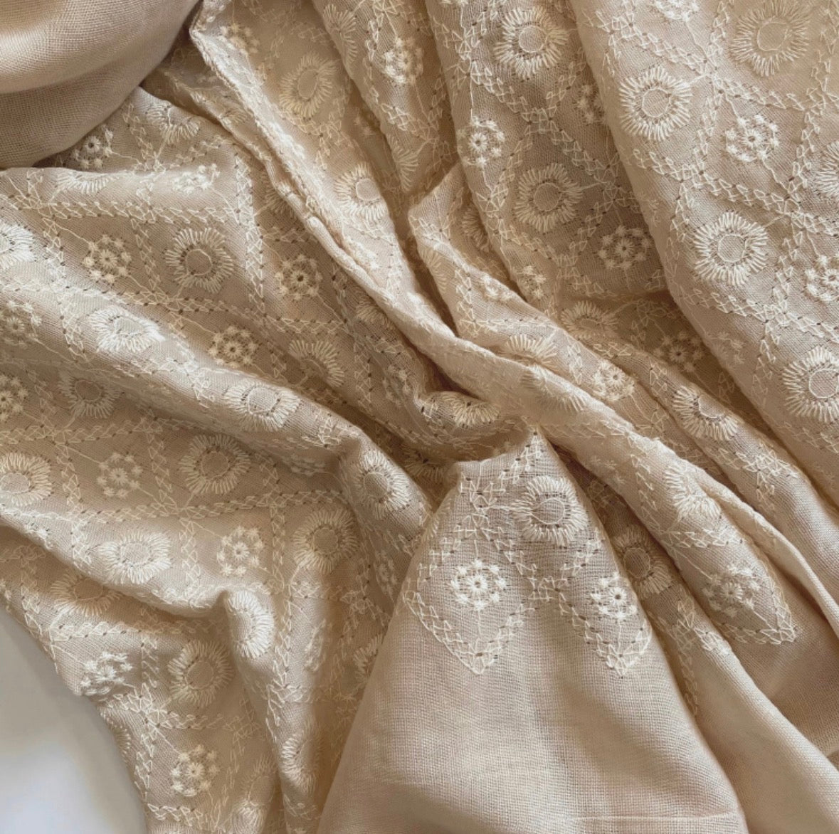 Diamond Embroidery - lvory - Cameo Hijabwears