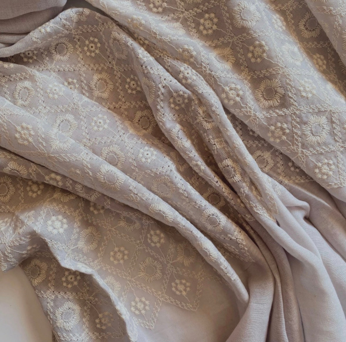 Diamond Embroidery - Light Grey - Cameo Hijabwears