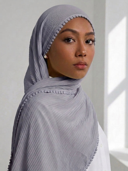 Pleated Laced Hijab - Grey