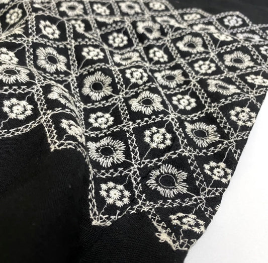 Diamond Embroidery - Black - Cameo