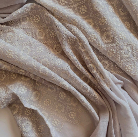 Diamond Embroidery - Light Grey - Cameo