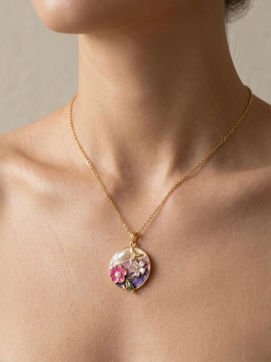 Minimal Stainless Steel Necklace - Cameo