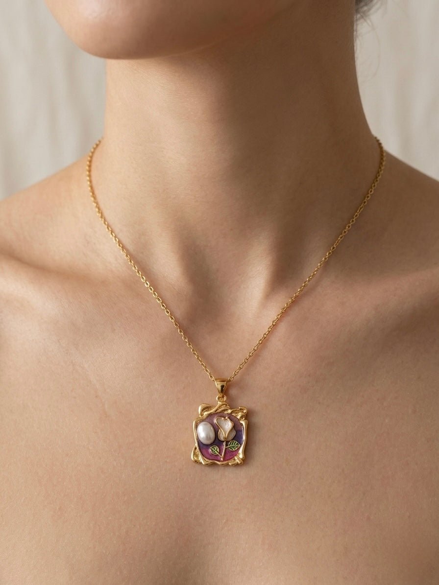 Minimal Stainless Steel Necklace - Cameo