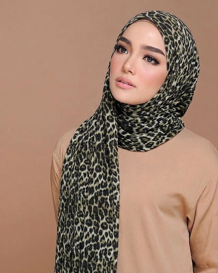 Pleated Lawn Hijab – Soft Summer Viscose | Leopard Print - Cameo