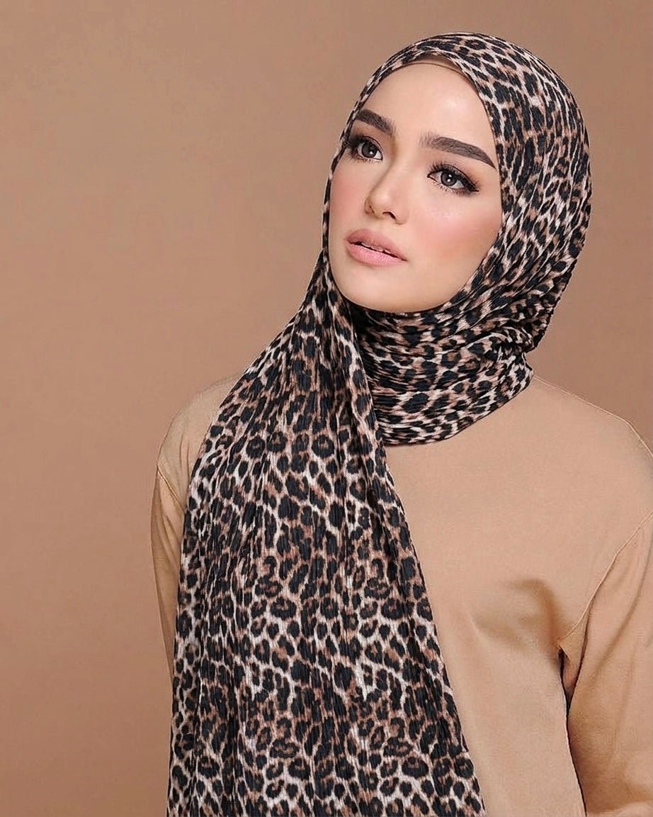 Pleated Lawn Hijab – Soft Summer Viscose | Leopard Print - Cameo