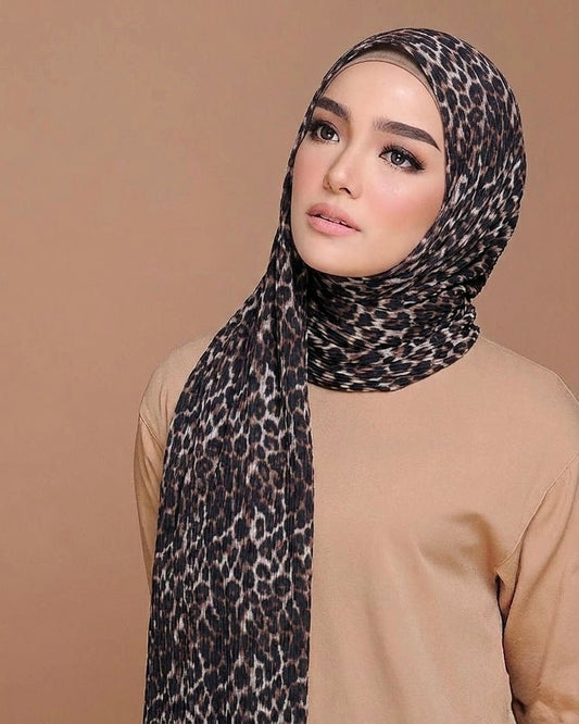 Pleated Lawn Hijab – Soft Summer Viscose | Leopard Print - Cameo