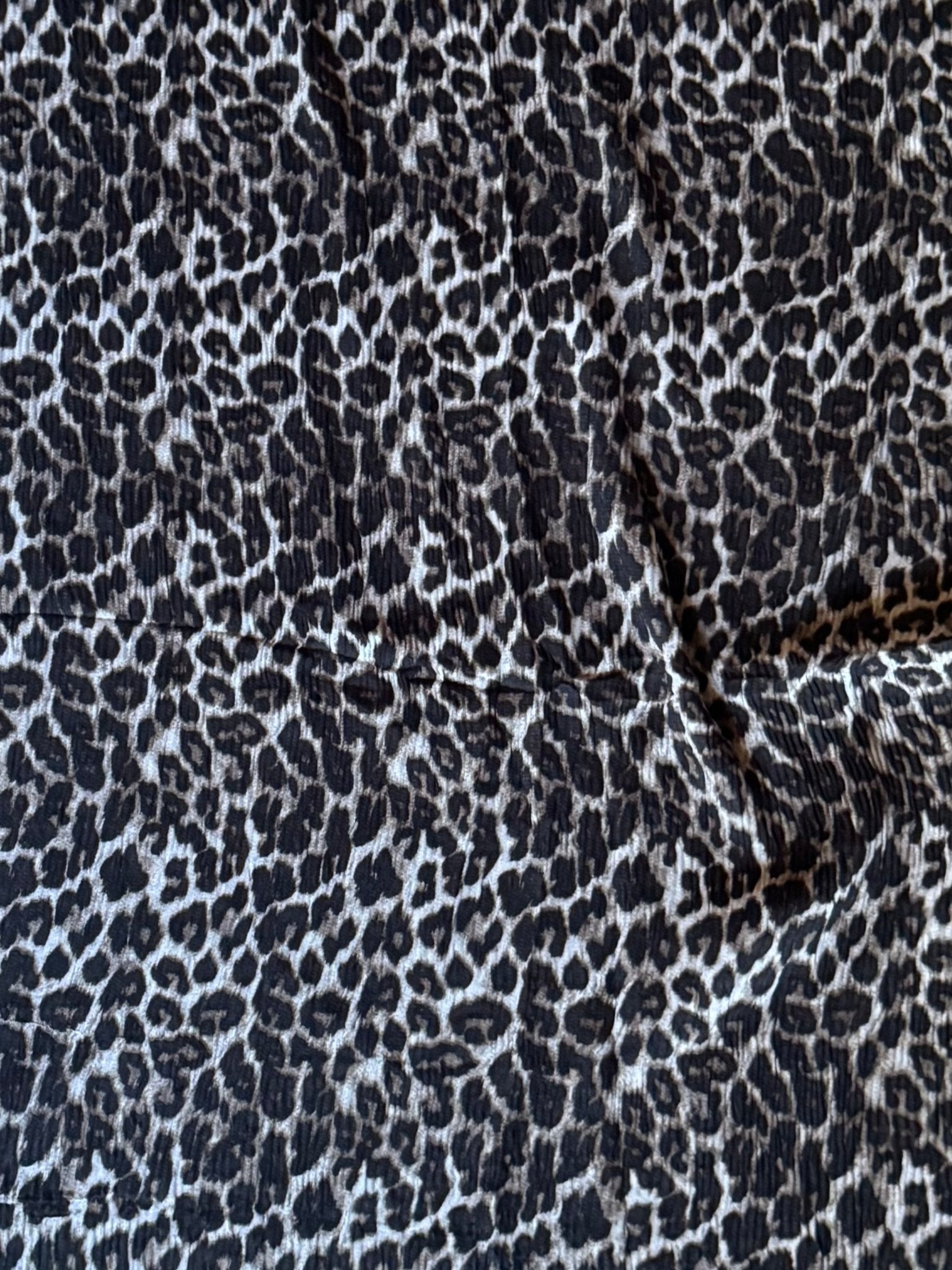 Pleated Lawn Hijab – Soft Summer Viscose | Leopard Print - Cameo