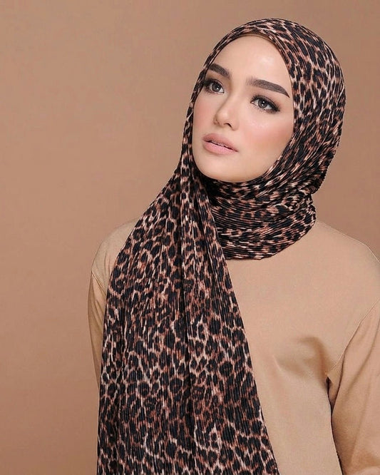 Pleated Lawn Hijab – Soft Summer Viscose | Leopard Print - Cameo