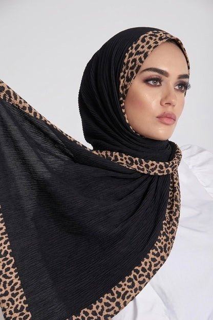 Pleated Lawn Hijab with Leopard Print Border - Cameo