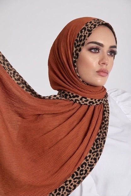 Pleated Lawn Hijab with Leopard Print Border - Cameo