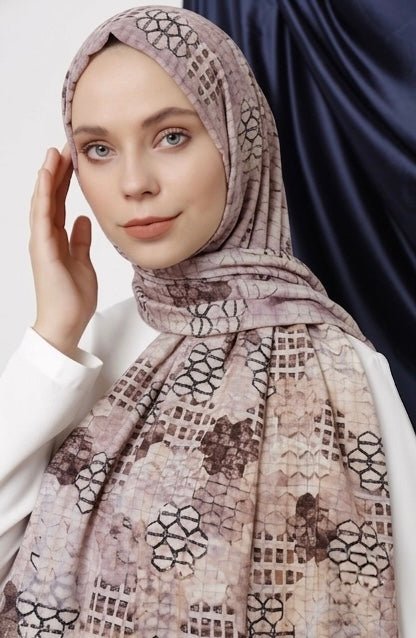 Tarkashi Summer Lawn Hijab - Cameo
