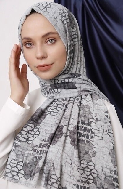 Tarkashi Summer Lawn Hijab - Cameo