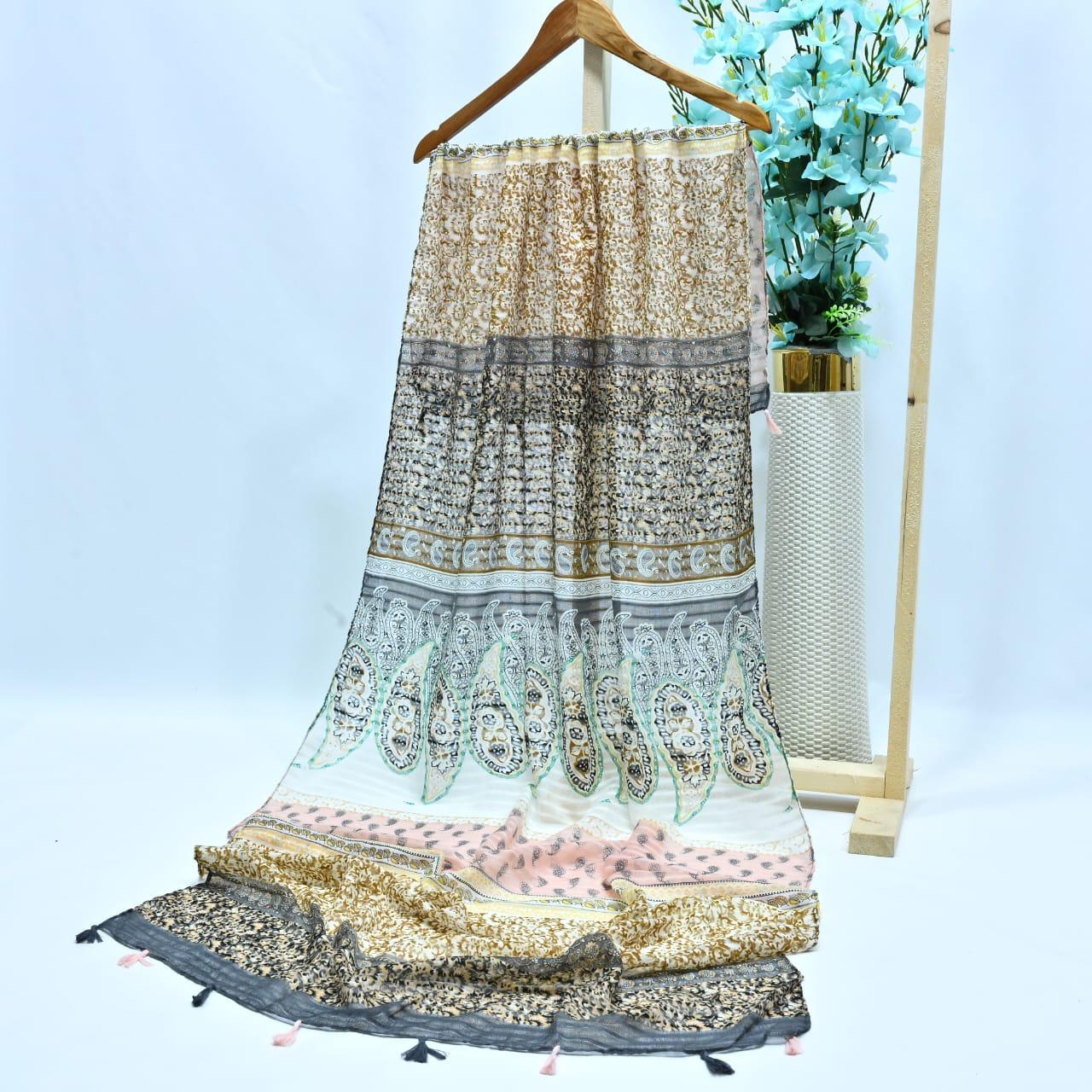 Tassels Lawn Hijab - Floral - Cameo
