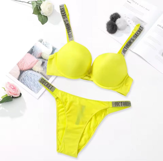 Victoria Secret Push Up Bra Set - Cameo